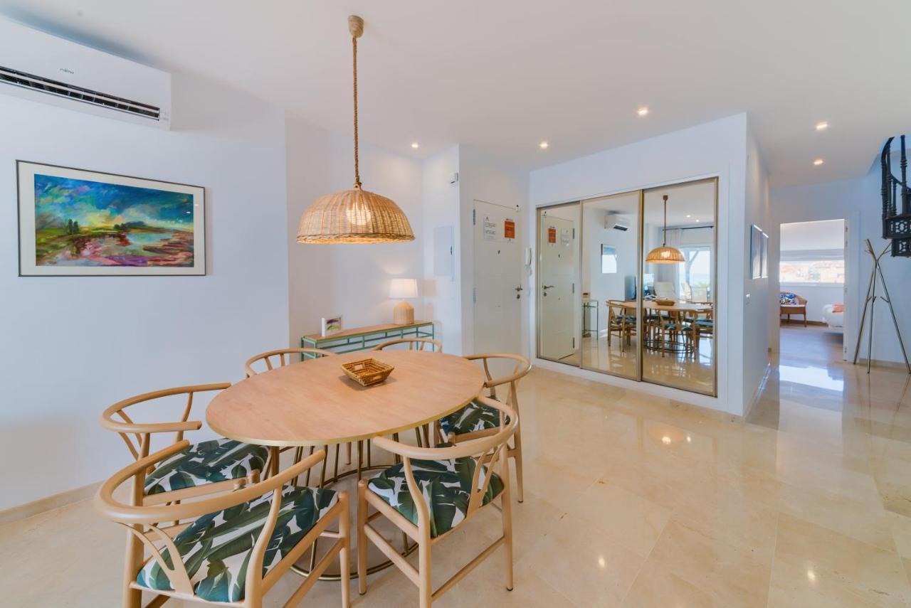 Holidays2Fuengirola Duplex With Stunning Sea View, Terraces,1St Line Beside Port Экстерьер фото